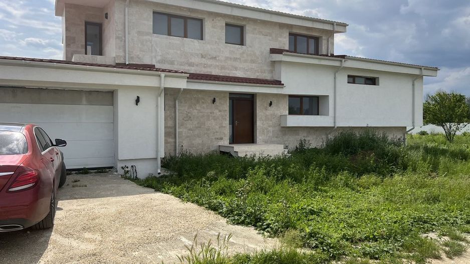 Vila Mediteraneană Buftea | Pădure - Poză 3