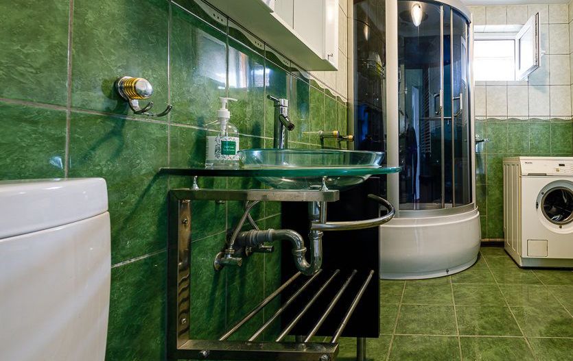 Casă pentru o familie numeroasă în Săcălaz - Poză 9