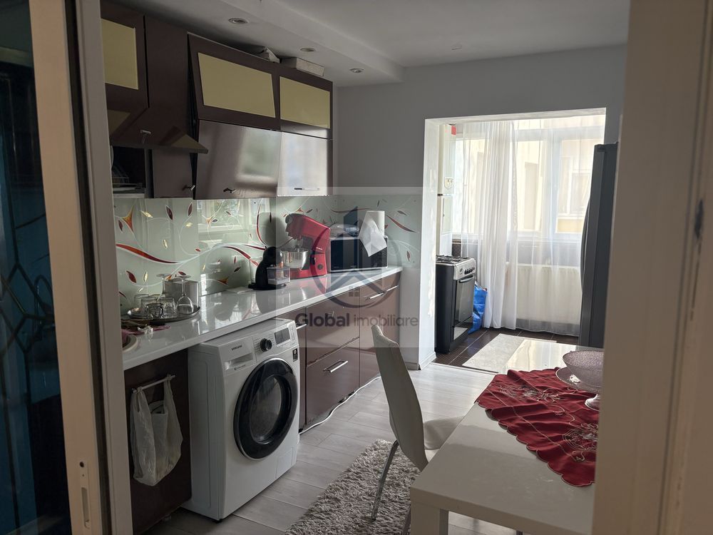 Apartament de vanzare - Poză 4