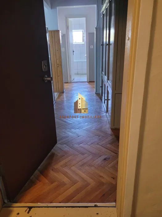 | Apartament cu 2 camere de vanzare | Decomandat | Cartierul Grigorescu | - Poză 6
