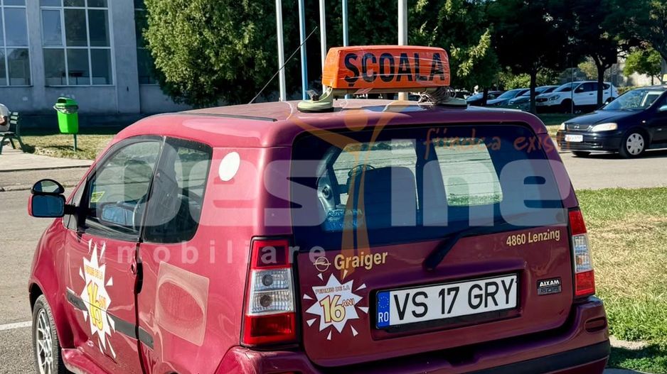 Afacere la cheie - scoala de soferi - 17 vehicule - Poză 12