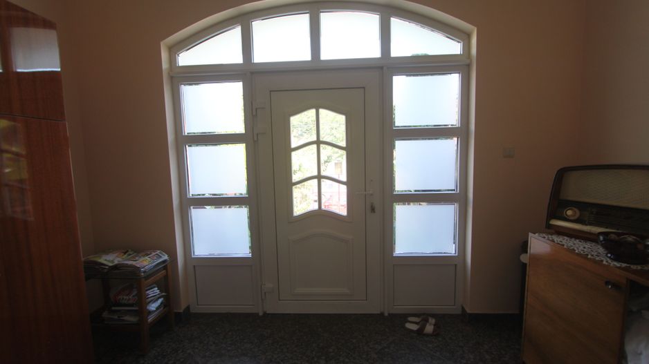 Casă / Vilă cu 8 camere de vânzare în zona Semicentral - Poză 10