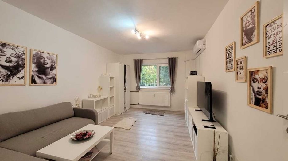 Garsoniera Luminoasa zona Parc Tineretului. Renovata. Mobilata. - Poză 2