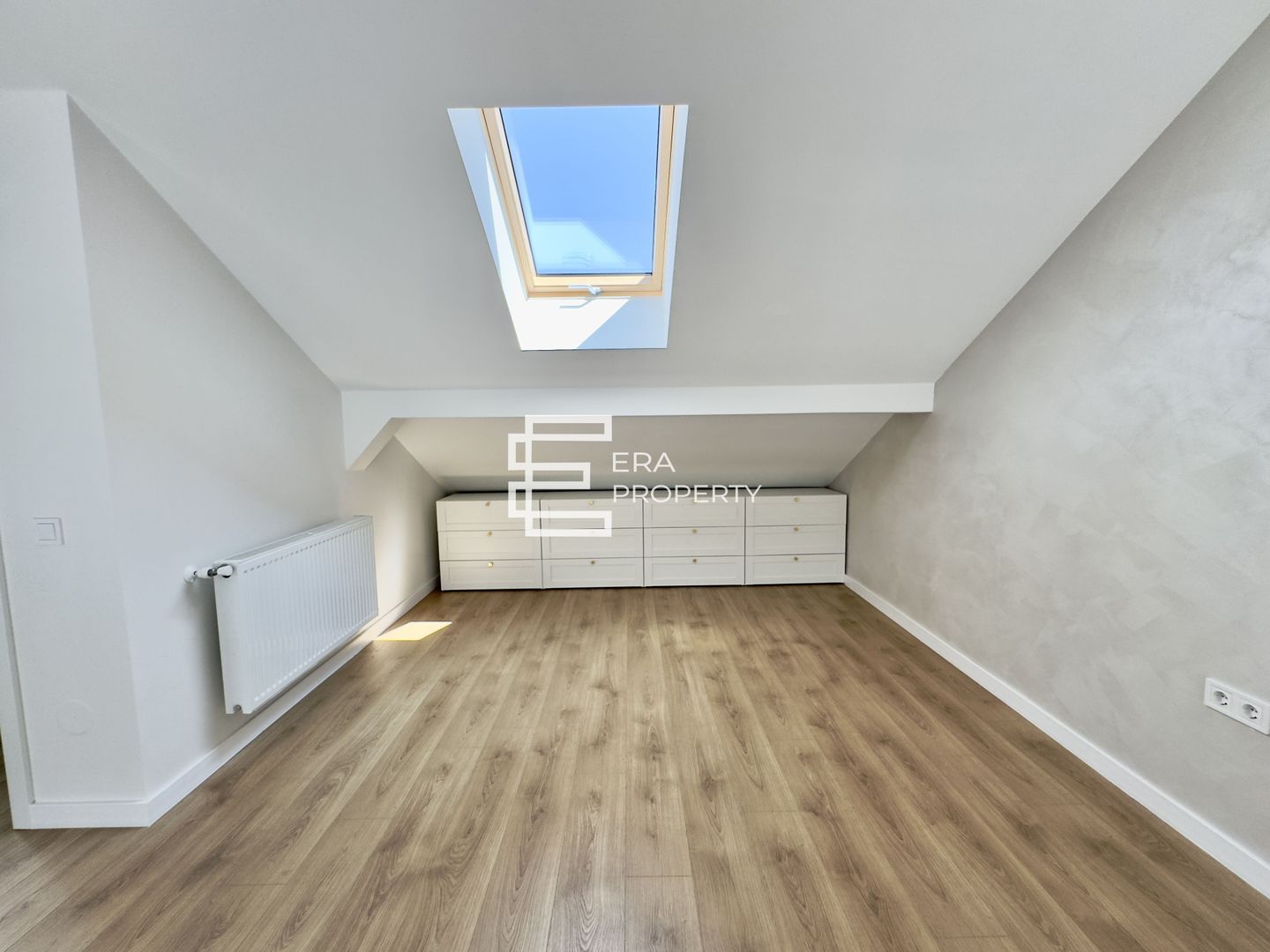 Penthouse 5 camere- 128,54 mp utili-terasa 15mp  -zona Aeroport Sibiu - Poză 13