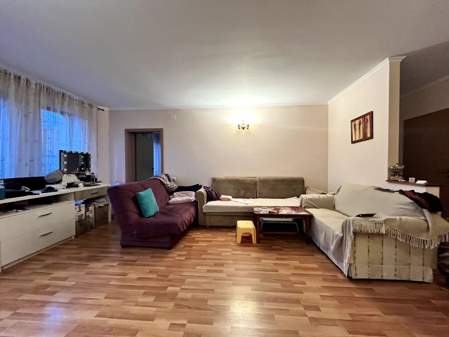 Casă spațioasă, confort ridicat, garaj și teren generos, zona Aradului - Poză 22