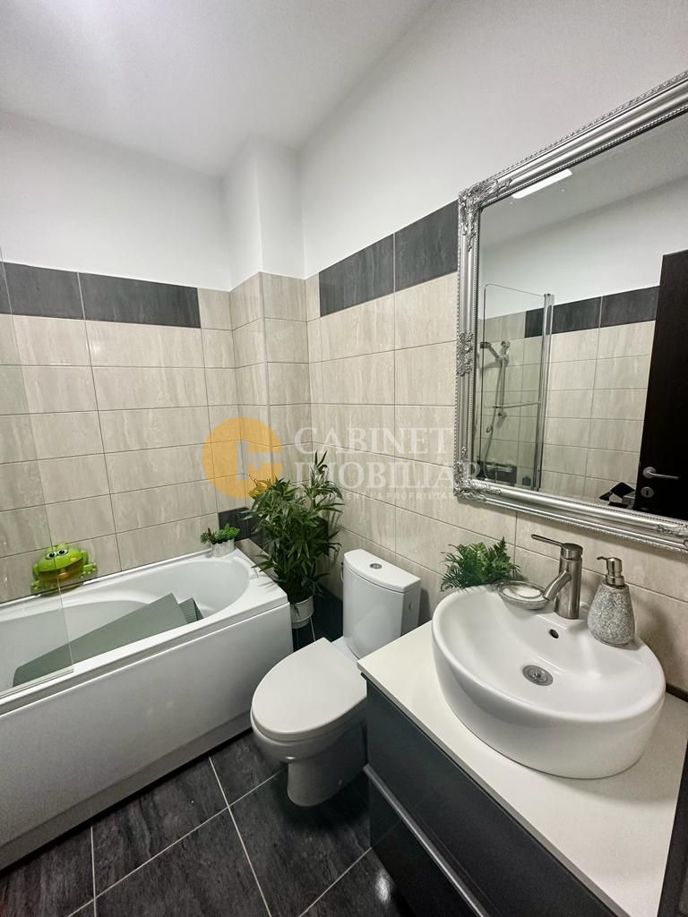 Etaj 1-Apartament 2 Camere Decomandat 57Mp Bloc 2014 - Poză 8