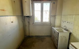 Apartament cu 2 camere și balcon mare, Micro 3 – pregătit ptr renovare - Poză 6