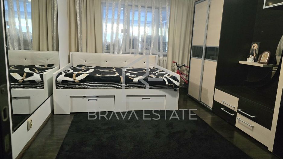 Apartament 3 camere, terasă închisă, balcon, zona Manastur - Poză 1