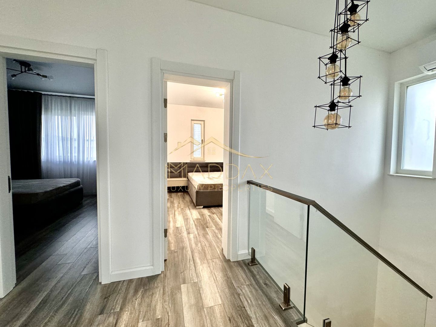 ***Vila  4 camere de inchiriat-Corbeanca *** 2 parcare - Poză 8