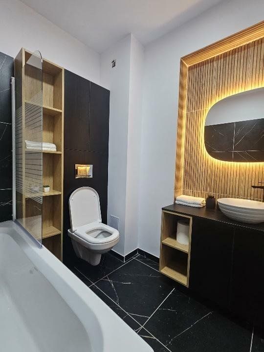 Apartament cu 3 camere la cheie - Poză 6