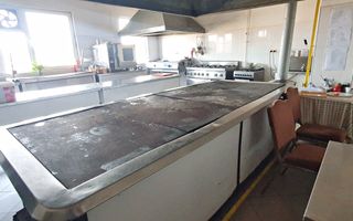 Afacere/Restaurant -Salon evenimente capacitate 600 persoane - Poză 17