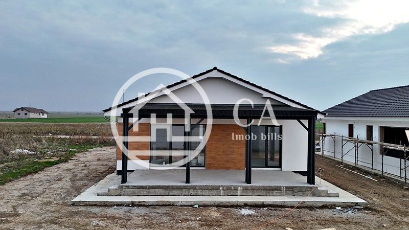 Casa de vanzare cu 4 camere in Santandrei, Bihor - Poză 3