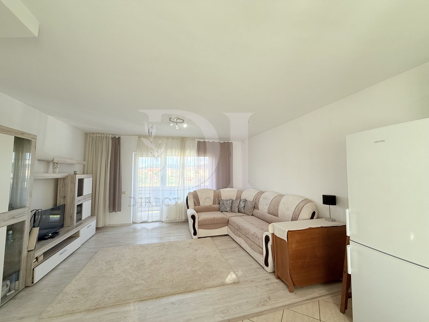 Apartament la cheie / două parcări  / Zona Terra - Poză 3