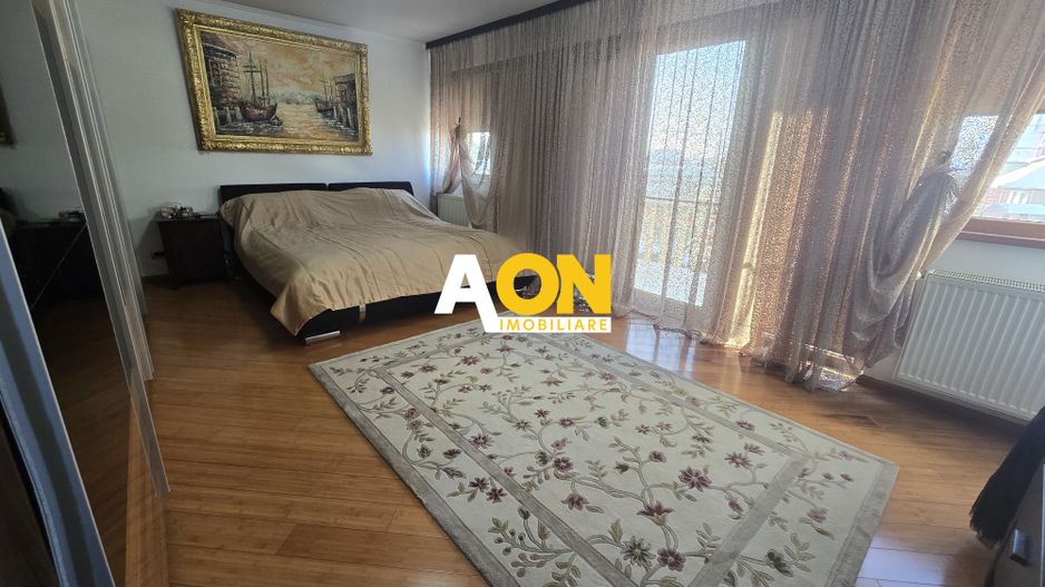 Casa Individuala 5 Camere, Zona Hotel Cetate - Poză 11