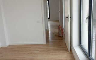 Sediul Ideal de Firmă: Duplex 4 Camere | 4 Terase Mari (70mp)| Parcare| Crângasi - Poză 3