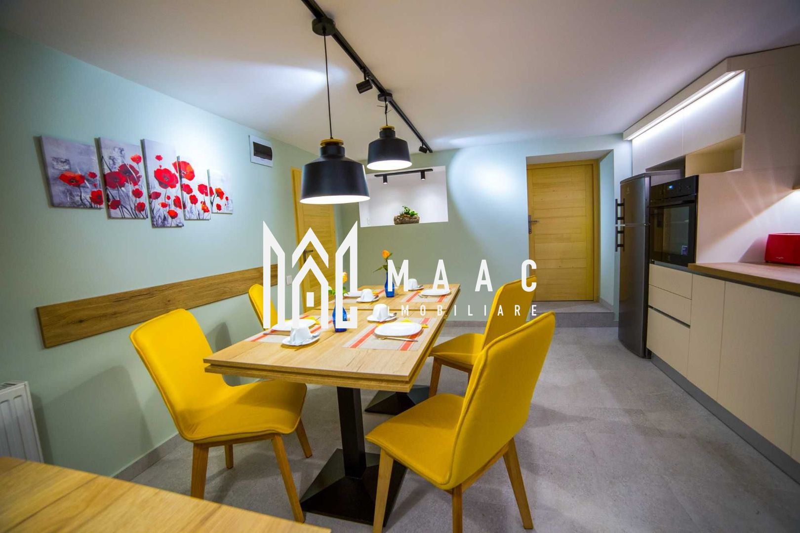 Apartament la casă I 160mpu I 3 camere I Grădină I Lazaret - Poză 1