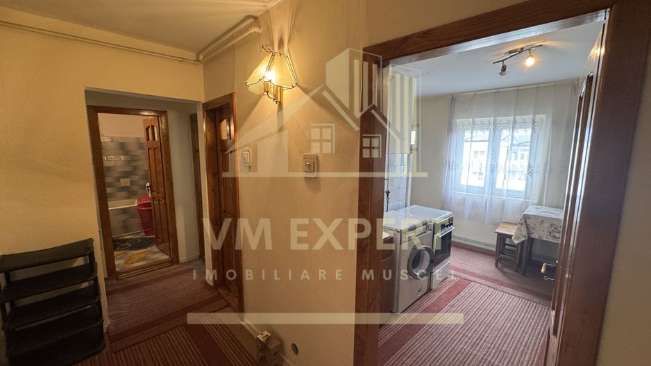 APARTAMENT 2 CAMERE 2 BALCOANE ETAJ 4 GRUI CAMPULUNG - Poză 4