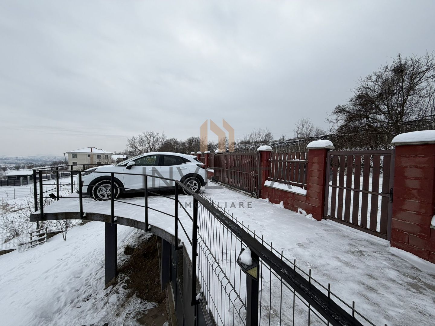 Casa din 2019 cu teren de 2500 mp, Iris,zona strazii Odobesti - Poză 2