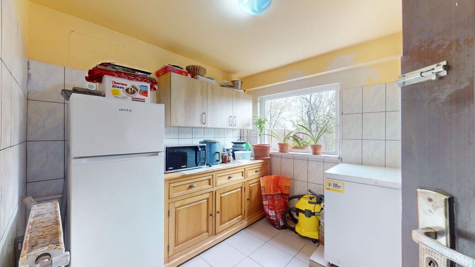 Casa ideala  Locuinta si afacere 665mp teren - Poză 14