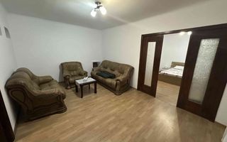 Apartament 3 camere, în vilă Ultracentral, etaj 1, Piano Nobile, curte. - Poză 1