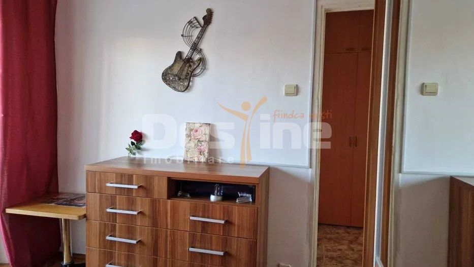 Apartament 3 camere la etaj intermediar, cu loc de parcare, zona Astra - Poză 4