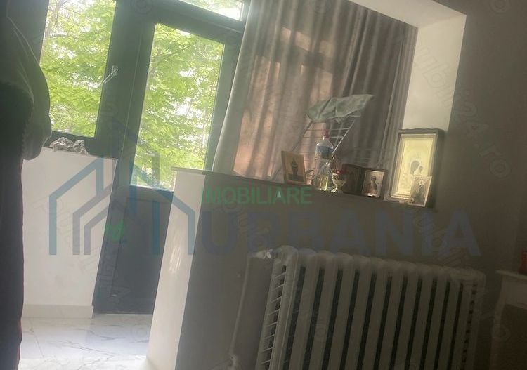 Cameră de închiriat în Iași – Gazdă pentru doamnă 30+ - Poză 1