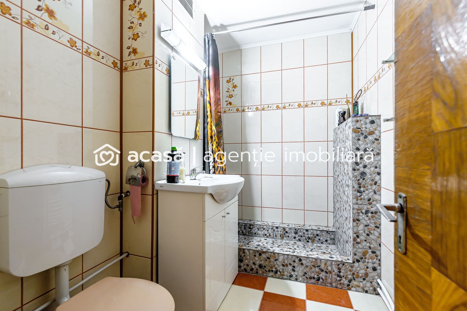 Apartament cu 3 camere decomandat la etajul 3 - Poză 5