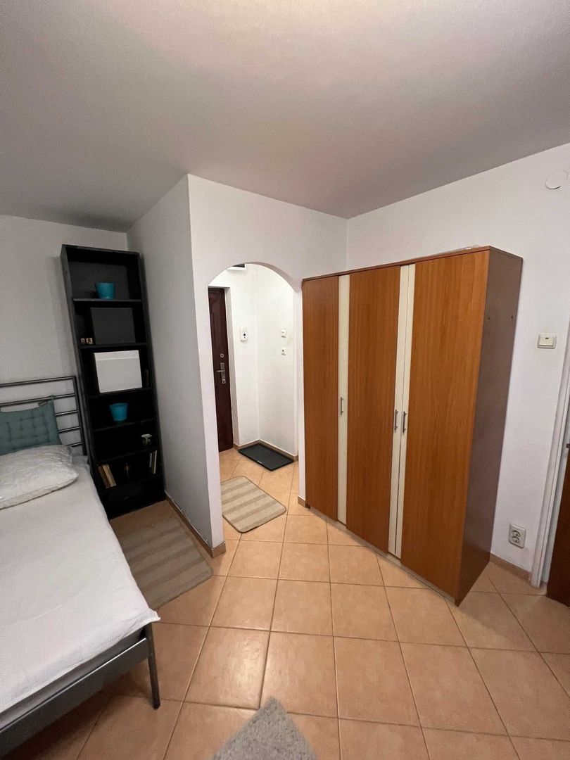 GARSONIERA METROU ZONA VICTORIEI - Poză 3