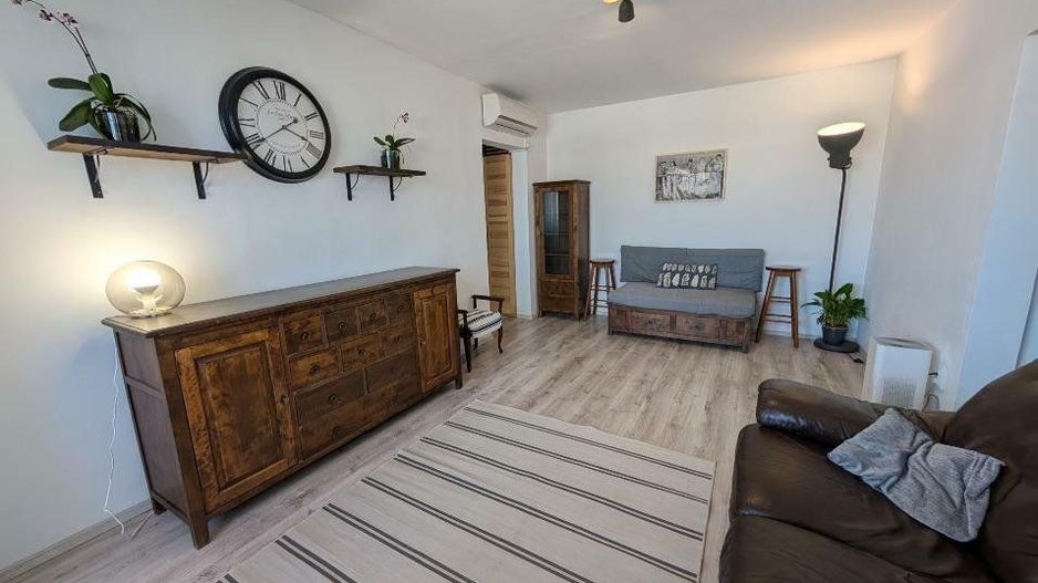 Apartament complet mobilat si utilat, bloc 1979 reabilitat S304 - Poză 1