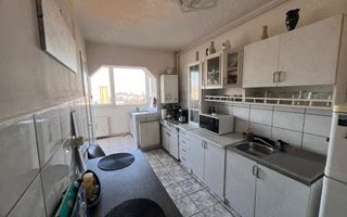 Apartament spațios cu 3 camere și 2 băi – zona Ciucaș / Astra - Poză 5