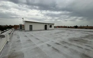 Spatiu de birou cu terasa de 295 mp - Poză 15
