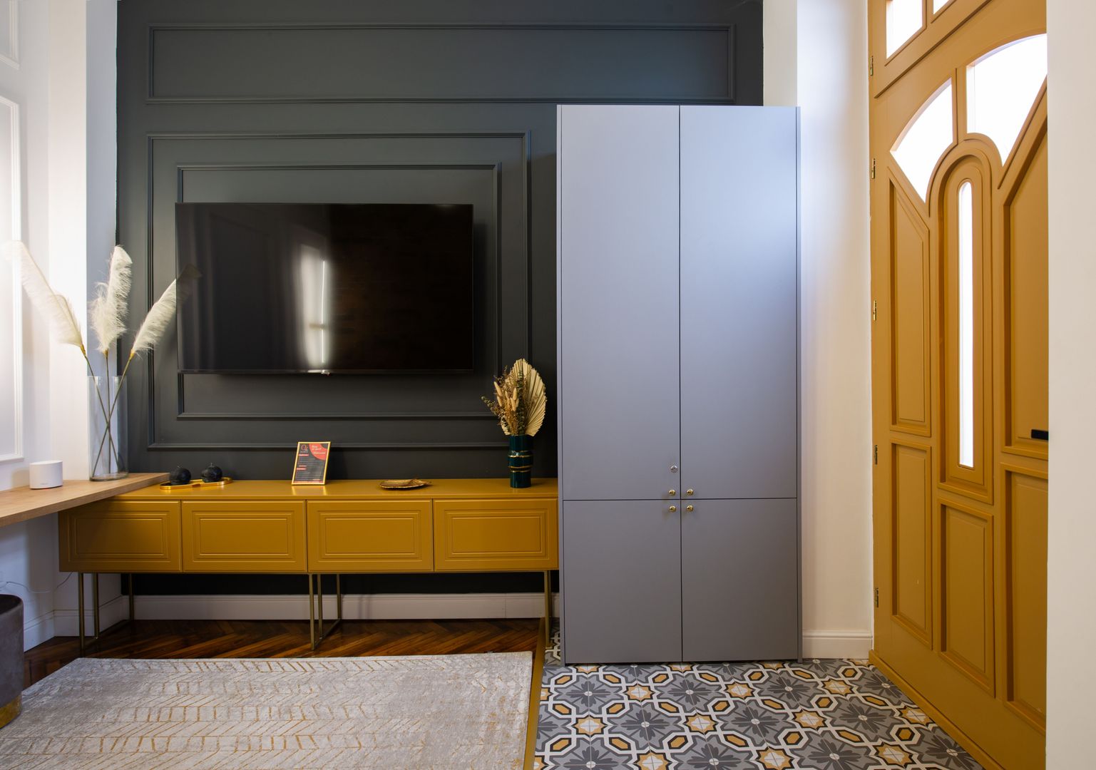 Apartament 2 camere, ultracentral, priveliste Parc 1 Decembrie. - Poză 1