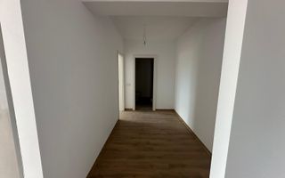 Apartament 3 camere de vanzare, zona Nord. Comision 0 % ! - Poză 2