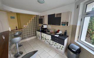 Vila cu 6 camere, 420mp,  teren 720mp, parcari, Zona Shopping City - Poză 23