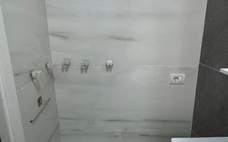 Casa insiruita cu 3 camere mobilata in Giroc - Poză 14