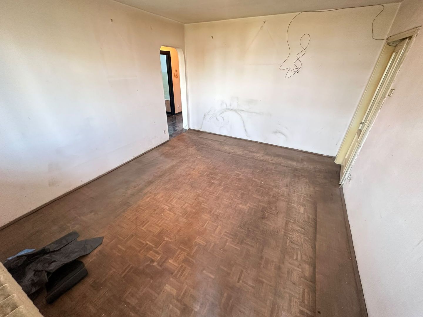 Apartament de vanzare 3 camere Giulesti/Crangasi/Bloc Reabilitat A269 - Poză 3