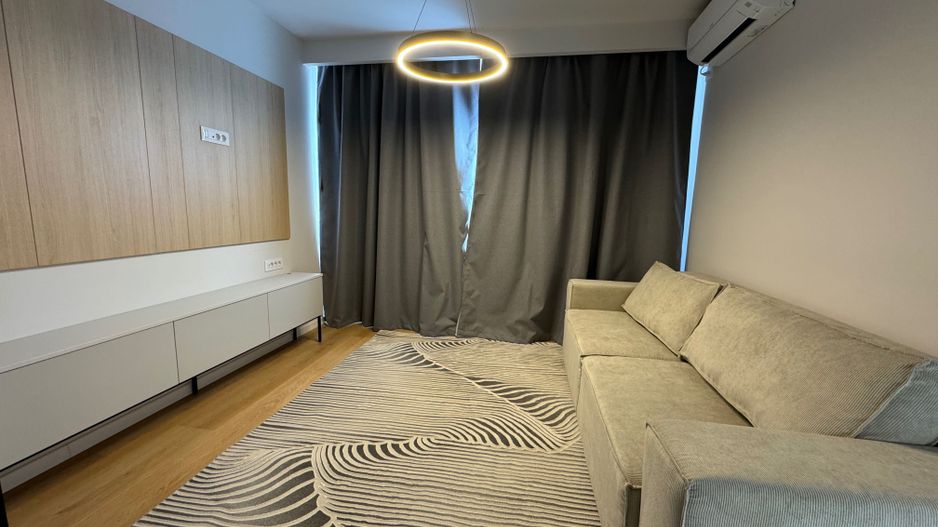 Apartament de închiriat – 2 camere, renovat, vedere panoramică - Poză 2