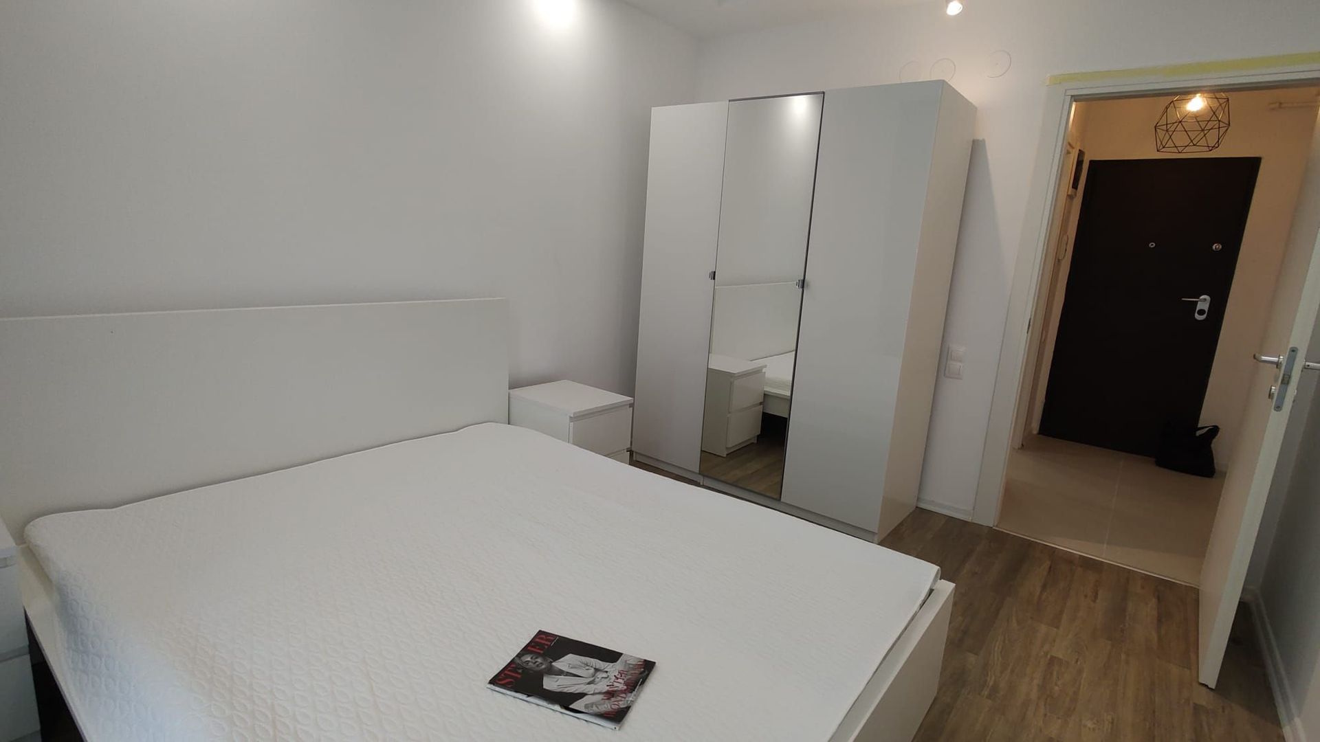 Apartament 2 camere vedere piscina Cosmopolis - Poză 15