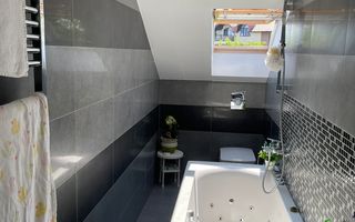 Brasadas vinde apartament cu 3 camere, NOU 116mp. - Poză 6