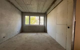 Casa la gri in Pipera  cu potential 1000 euro m2 - Poză 19