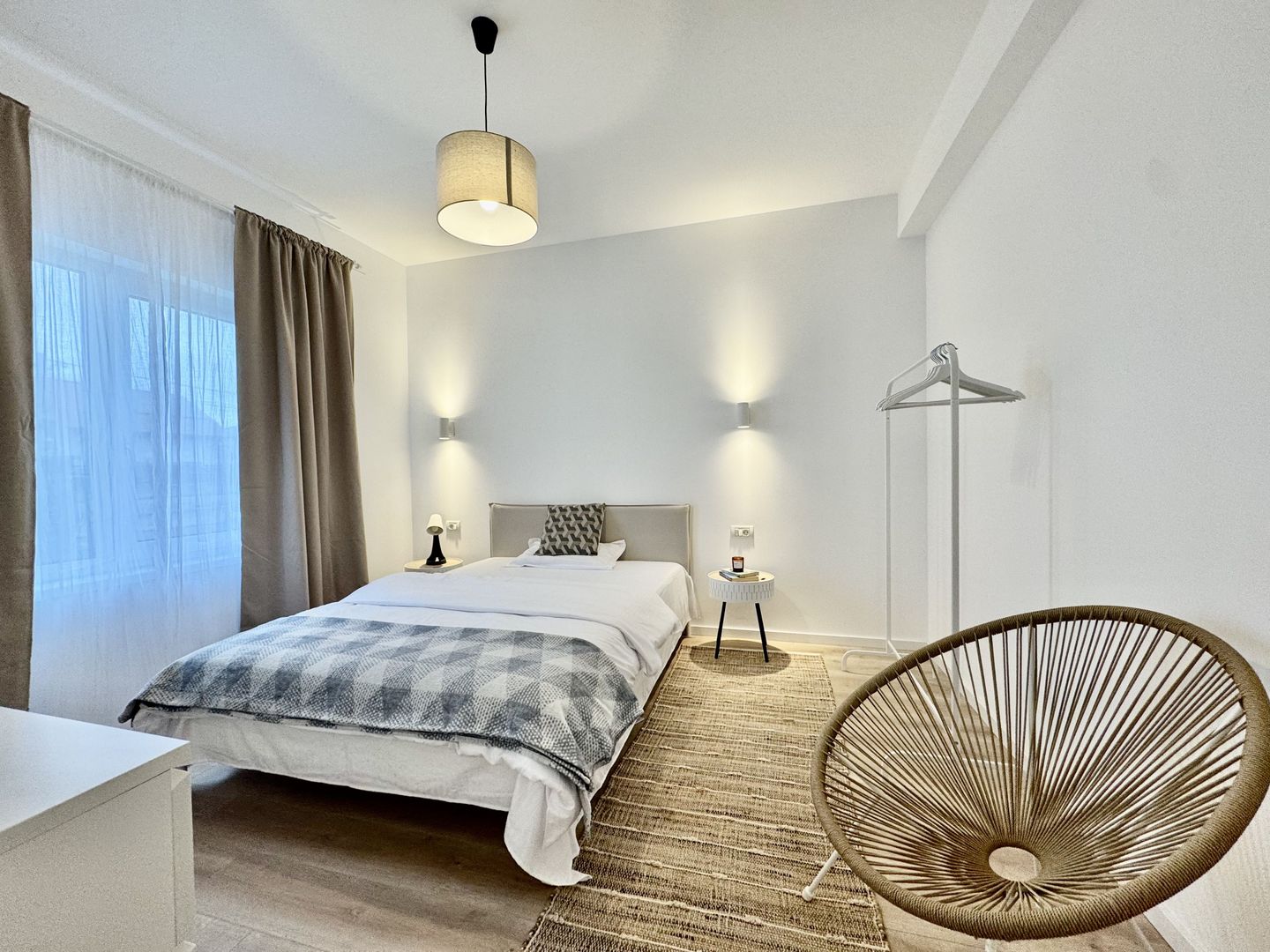 Apartament exclusivist cu grădină — confortul unei case - Mosnița Nouǎ - Poză 13