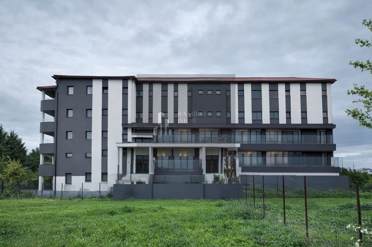 Cladire/ Spatiu Birouri 2100mp construiti Teren1600mp -Parcul Crangasi - Poză 1