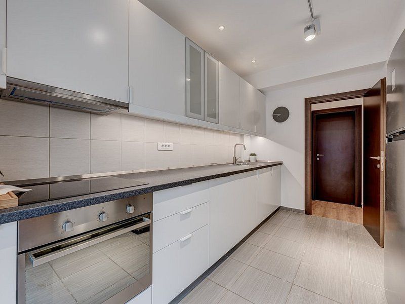 Apartament tip penthouse in Natura Residence, terasa 62 mp, mobilat modern - Poză 11