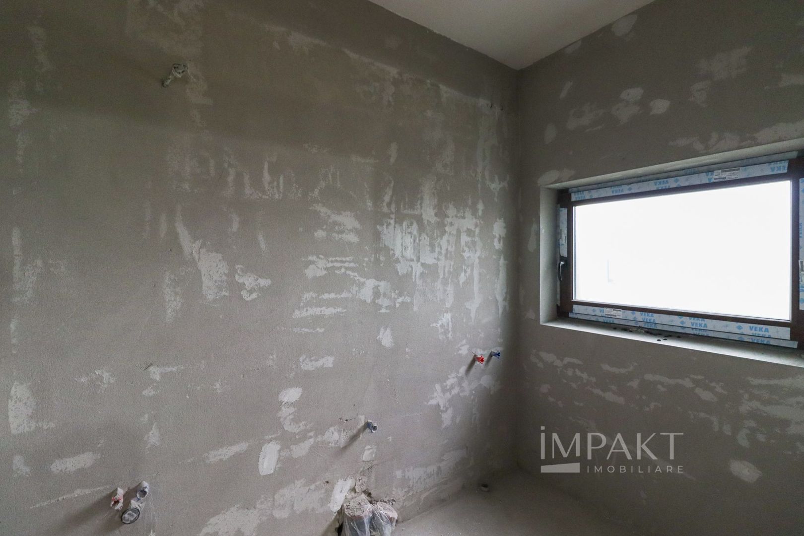 Case cuplate 5 camere si teren de 700 m2 in Feleacu - Poză 15