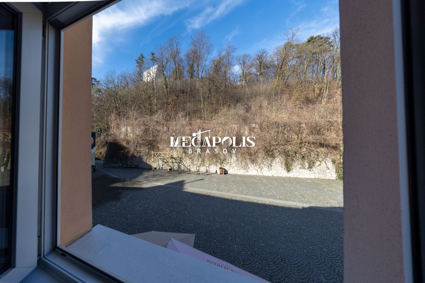 Apartament 2 camere | Piața Sfatului – Centrul Istoric | 50 mp - Poză 18