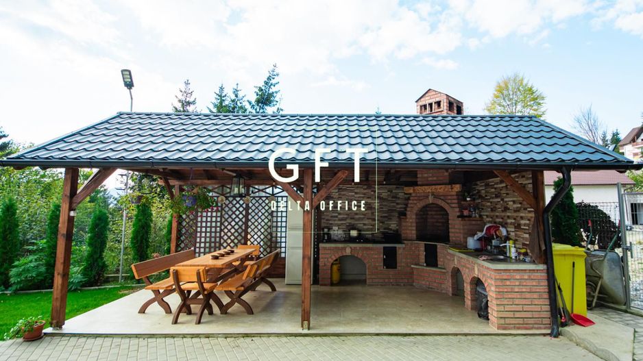 Pensiune Moderna 200 mp-teren 1000 mp-foisor-terasa-balcoane-Colibita - Poză 5