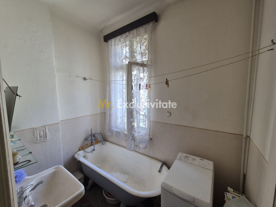 Apartament sic intr-un bloc vila interbelica - Poză 11