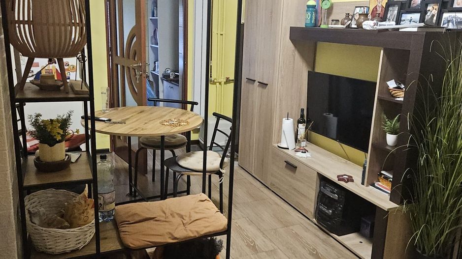 Apartament 2 camere cartier Sărari - Poză 5