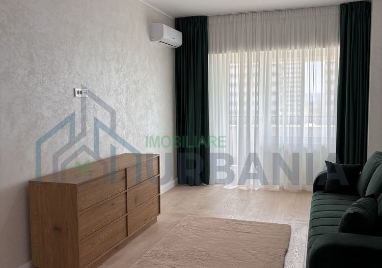 Apartament cu 2 camere decomandat de închiriat în Royal Town, Iași - Poză 3