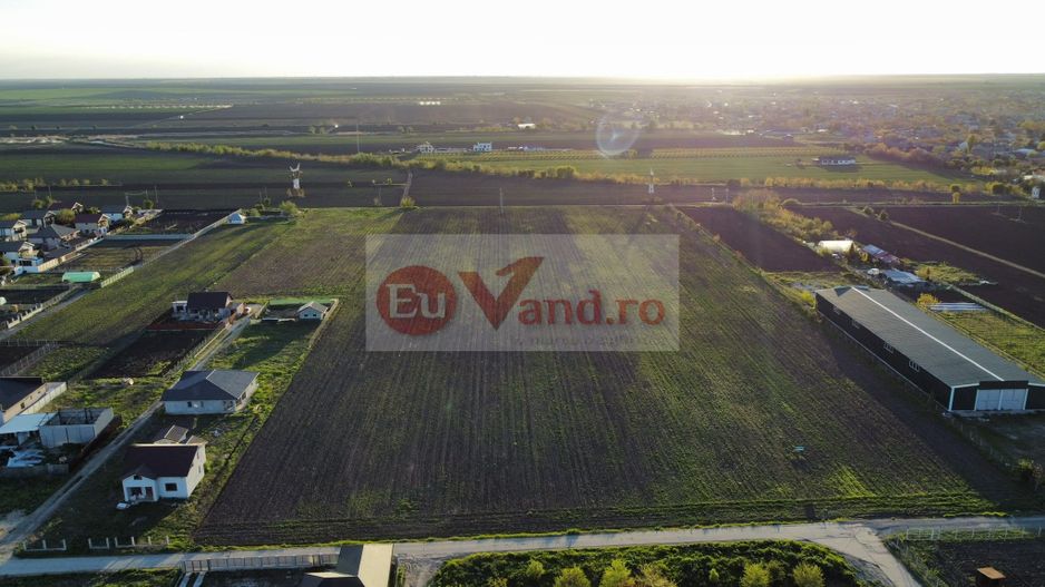 De vanzare teren intravilan cartier Maloo, Vanatori, 25E/mp - Poză 2